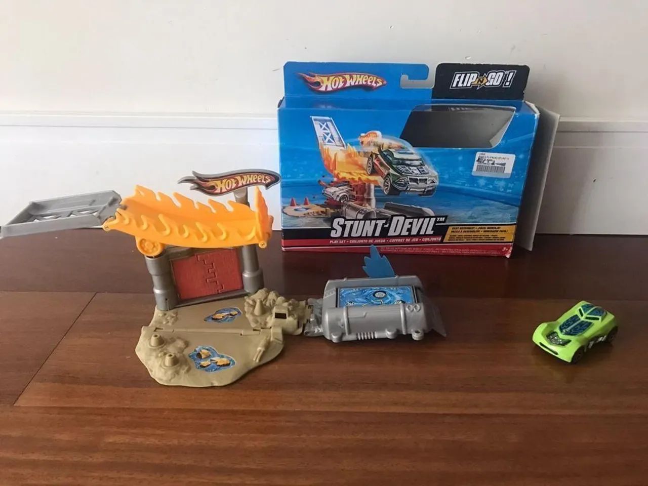 Hot wheels - Pista Stunt Devil