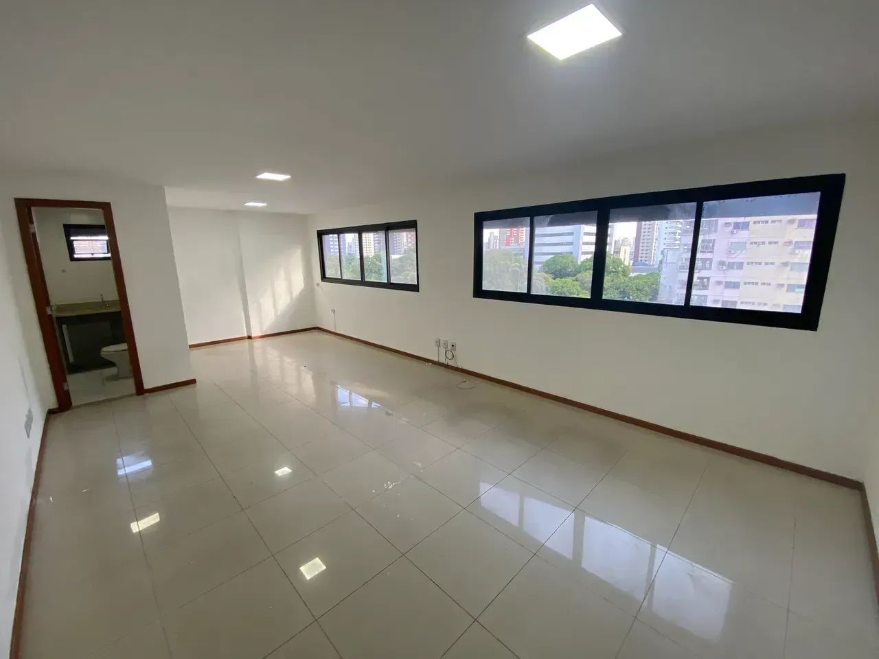 SALA COMERCIAL | 35M2 | BAIRRO DO UMARIZAL | SINTESE PLAZA
