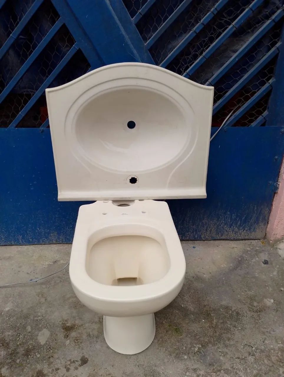 Privada e lavatório  - Foto 4