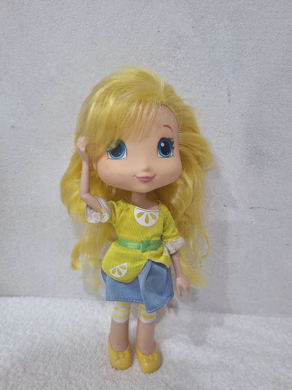 Boneca Moranguinho anos 2000 Limaozinho gotinha de Limão 