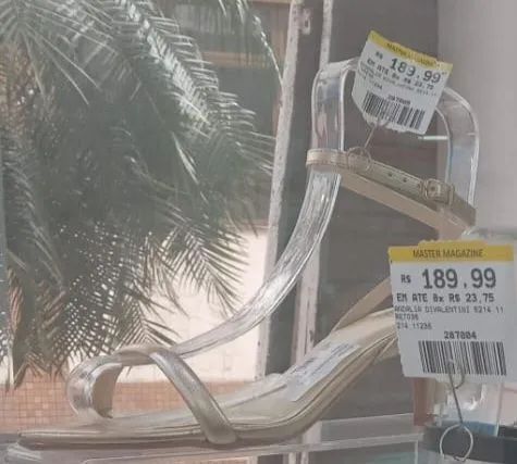Calçado alto e novo ,marca (DI VALENTINI) - Foto 3