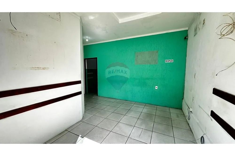 Ponto Comercial Versátil no Bairro Mandacaru! - Foto 5