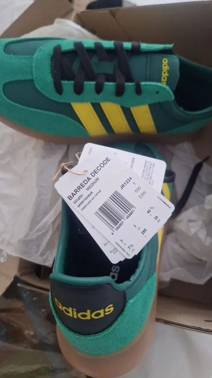 Tênis Adidas  - Foto 4