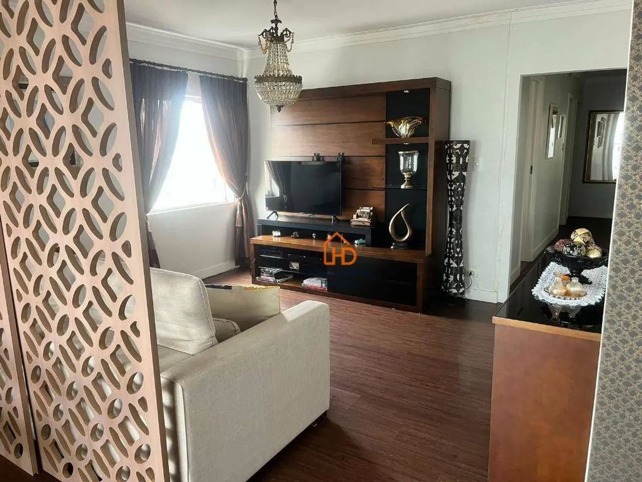 Apartamento com 133m², 2 quartos, varanda com churrasqueira e 2 vagas