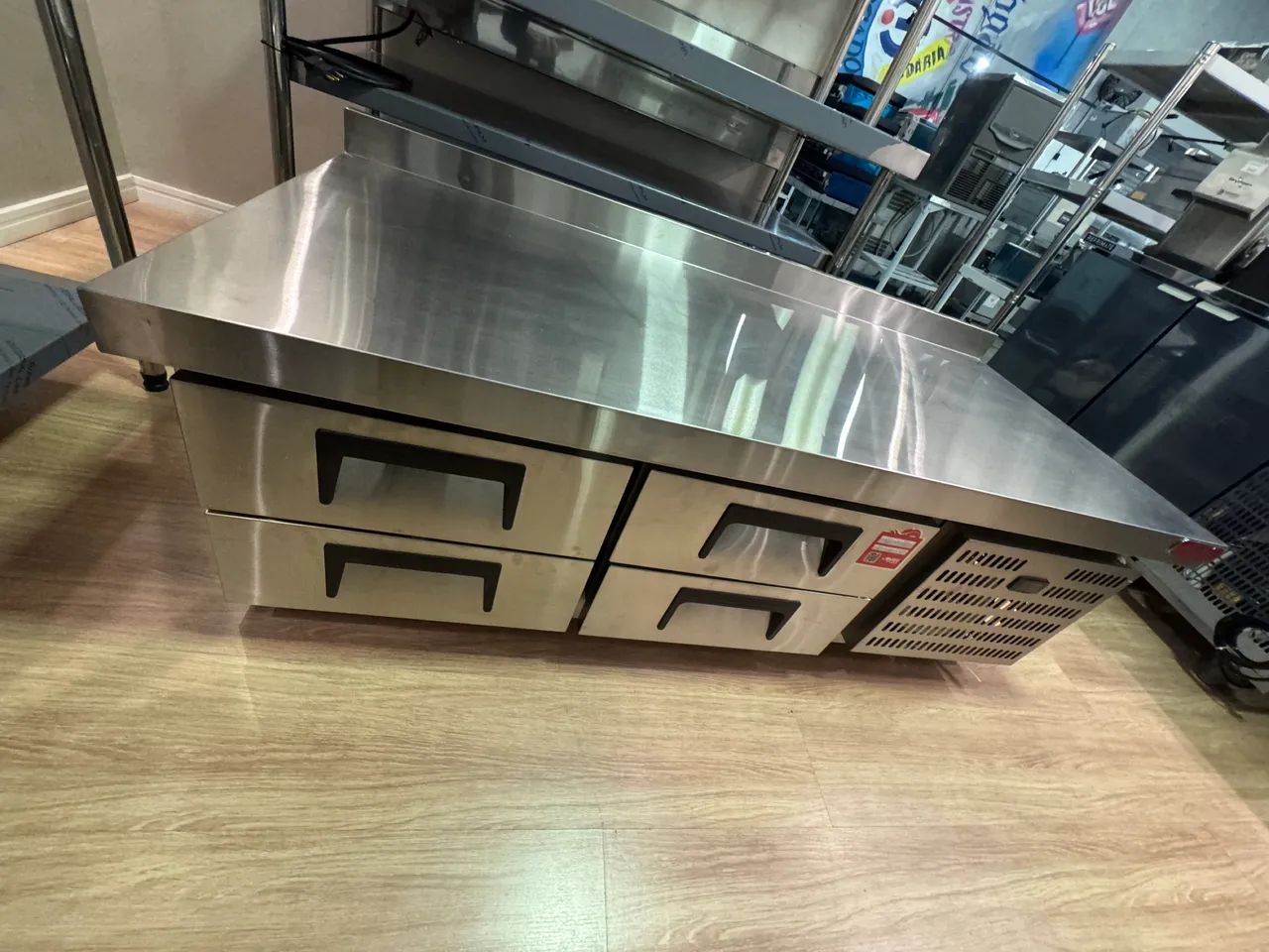 BALCÃO REFRIGERADO COM 4 GAVETAS 1,5M novo  - Foto 3