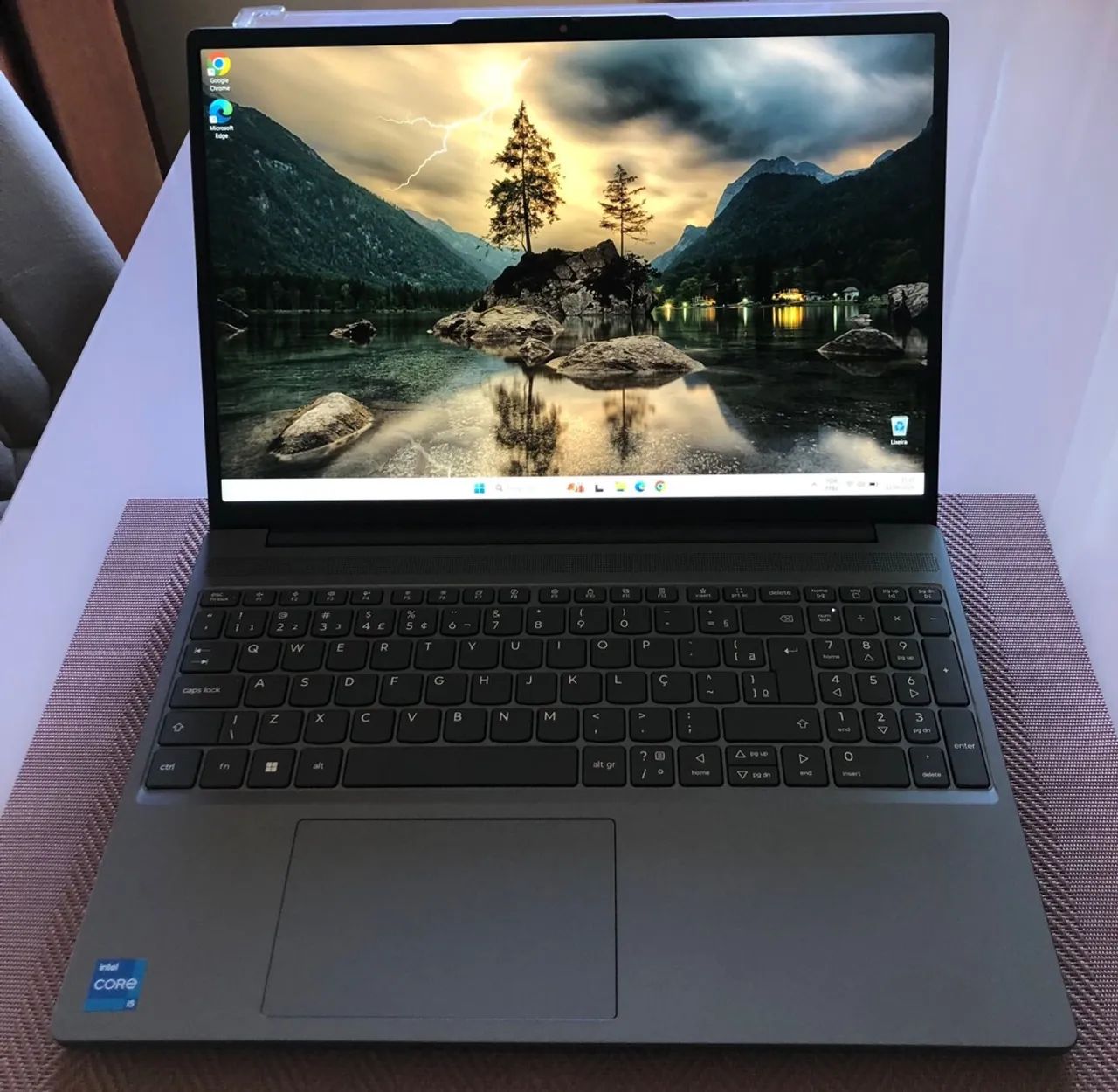 NOTEBOOK LENOVO (Novo)