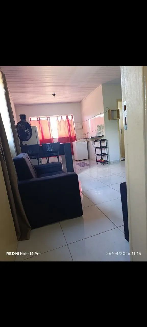 Quarto mobiliado  