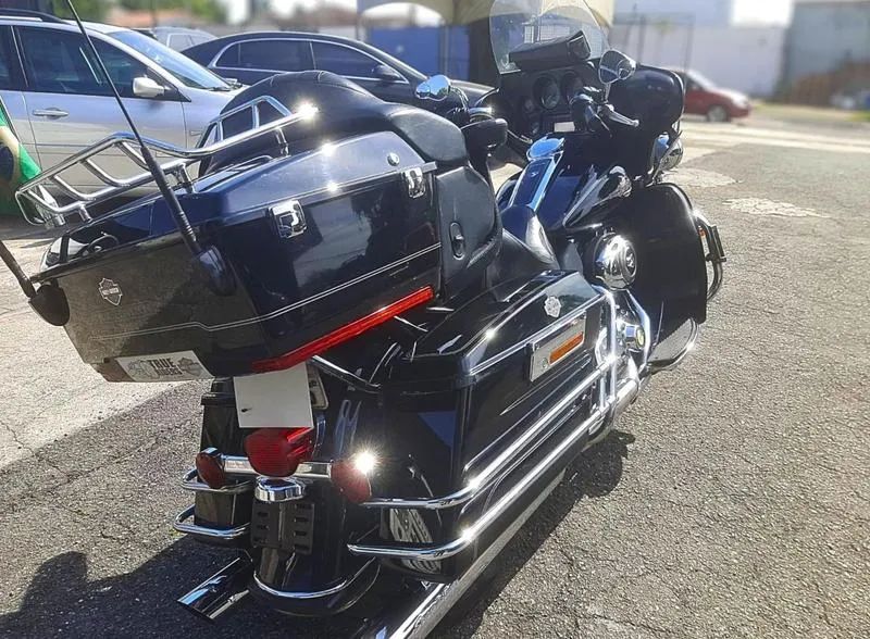 HARLEY-DAVIDSON FLHTC Electra Glide Classic 2009 - Foto 4