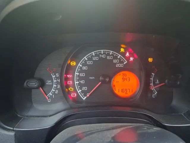 Fiat Strada Working Hard 1.4 Fire Flex 8V CS 2020 - Foto 5