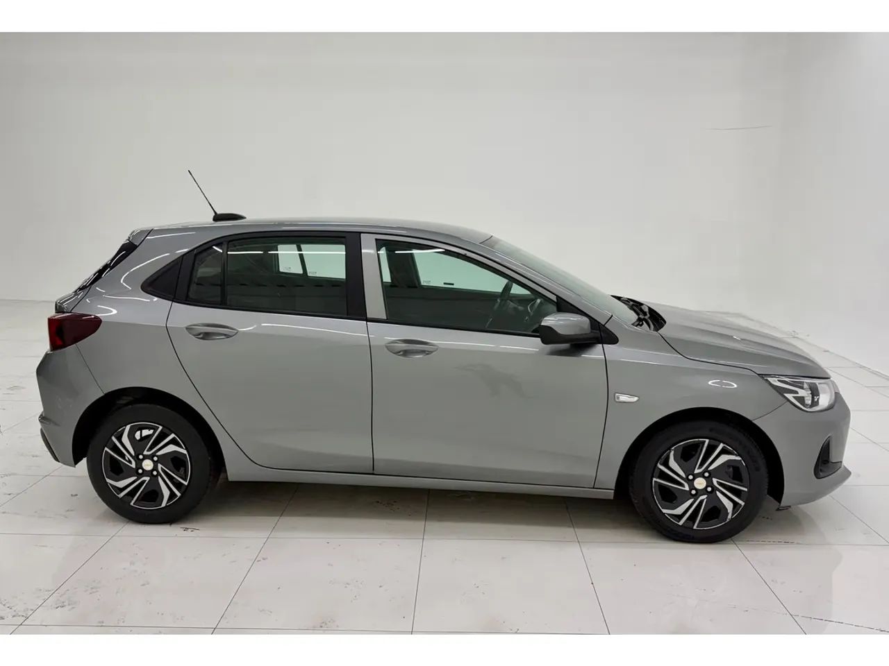Chevrolet Onix 2023 - Foto 4