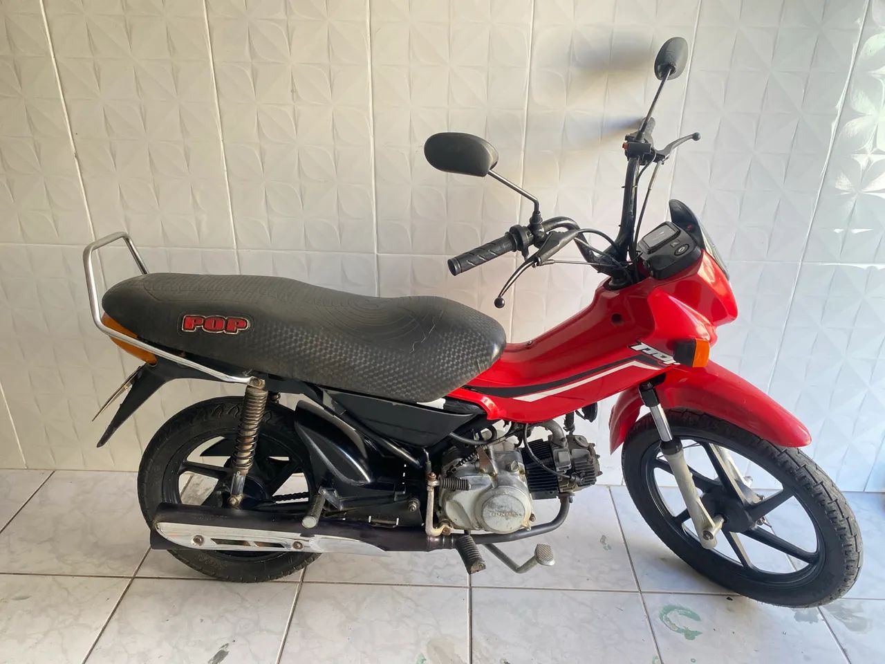 Popzinha 100 emplacada 