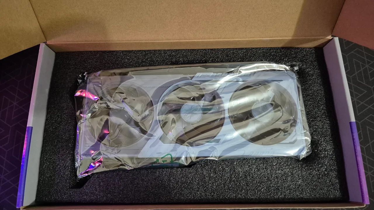 Intel Arc B580 12GB Steel Legend - Foto 3