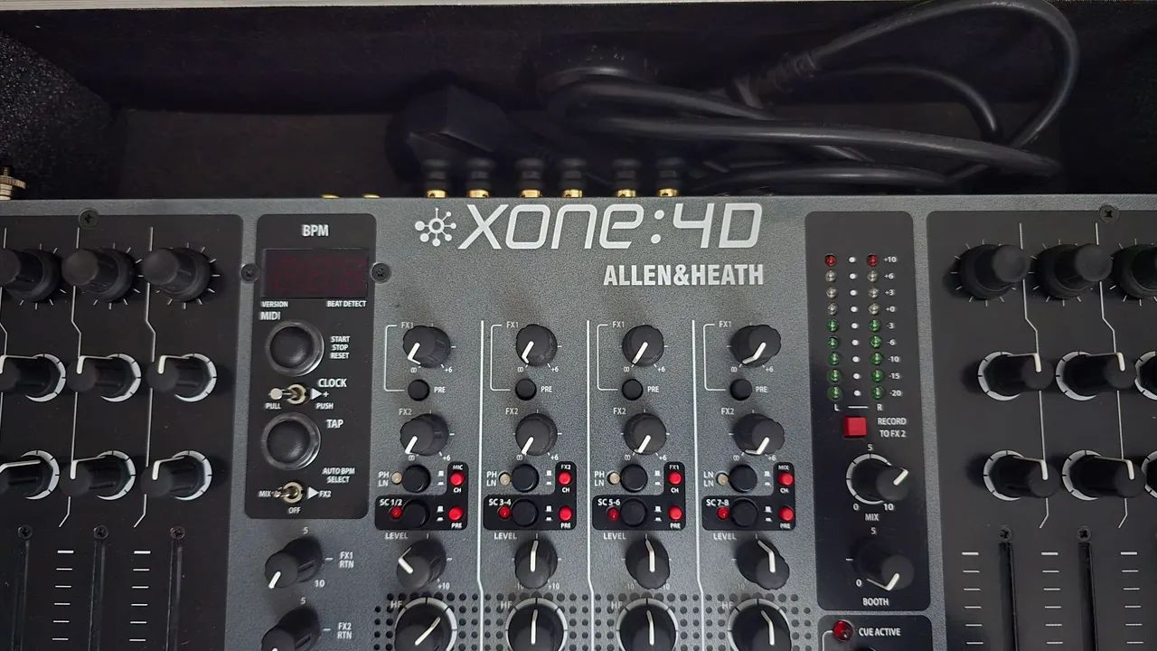 Allen & Heath Xone: 4D - Foto 2