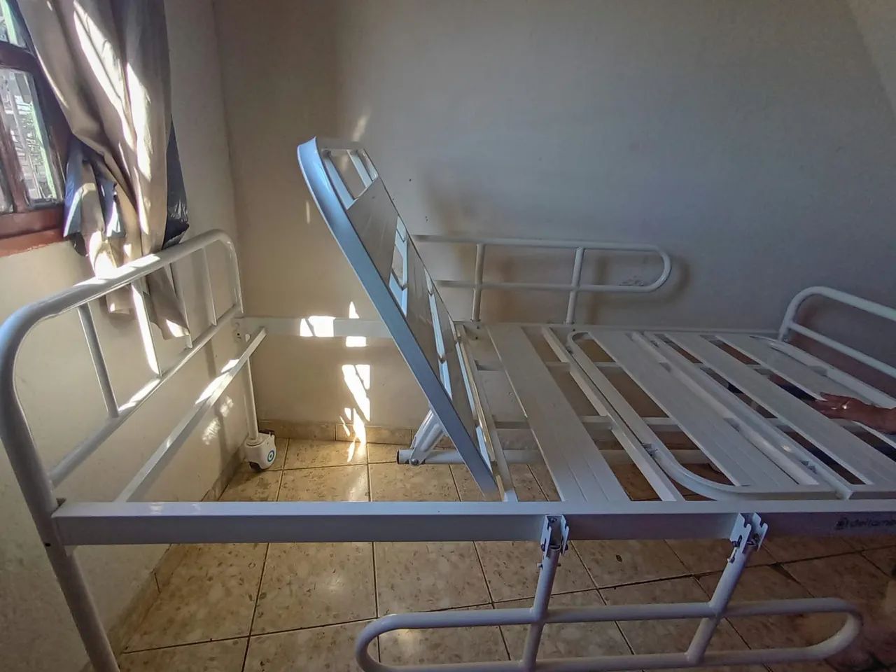 Cama hospitalar 