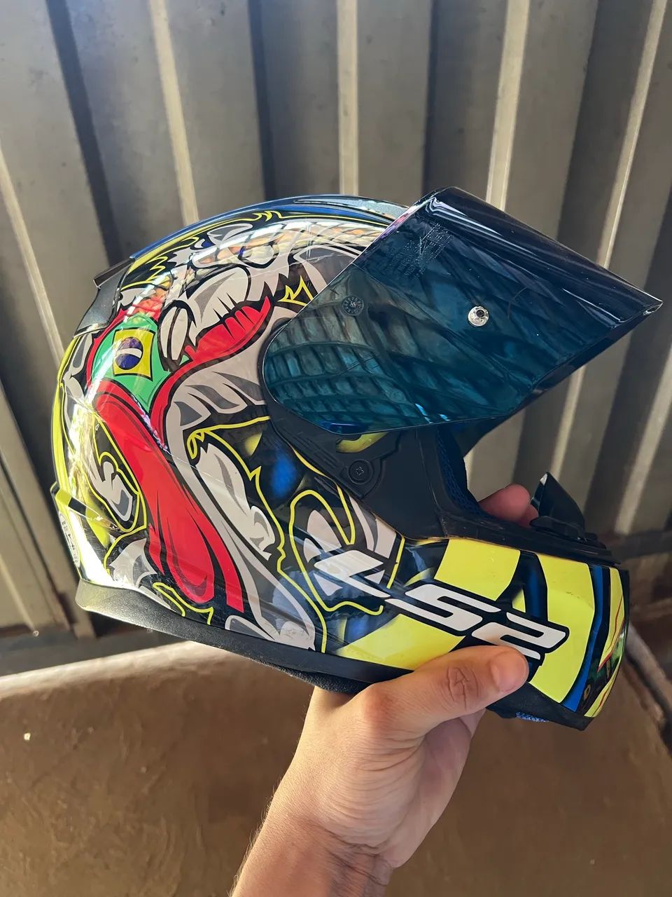 Capacete LS2