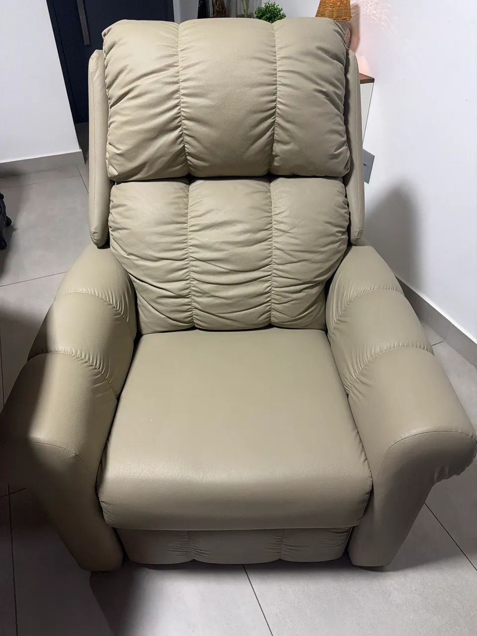Poltrona reclinável 