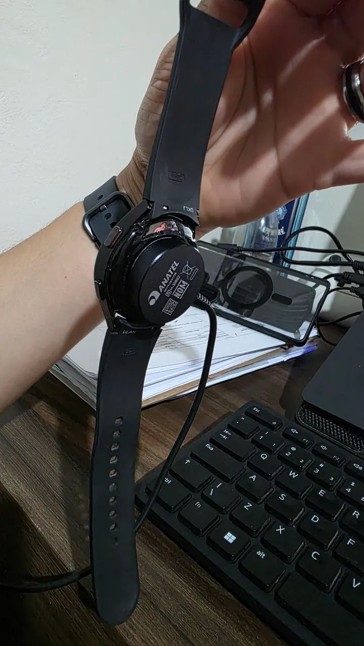 Samsung Galaxy Watch 4 BT 40mm - Foto 3