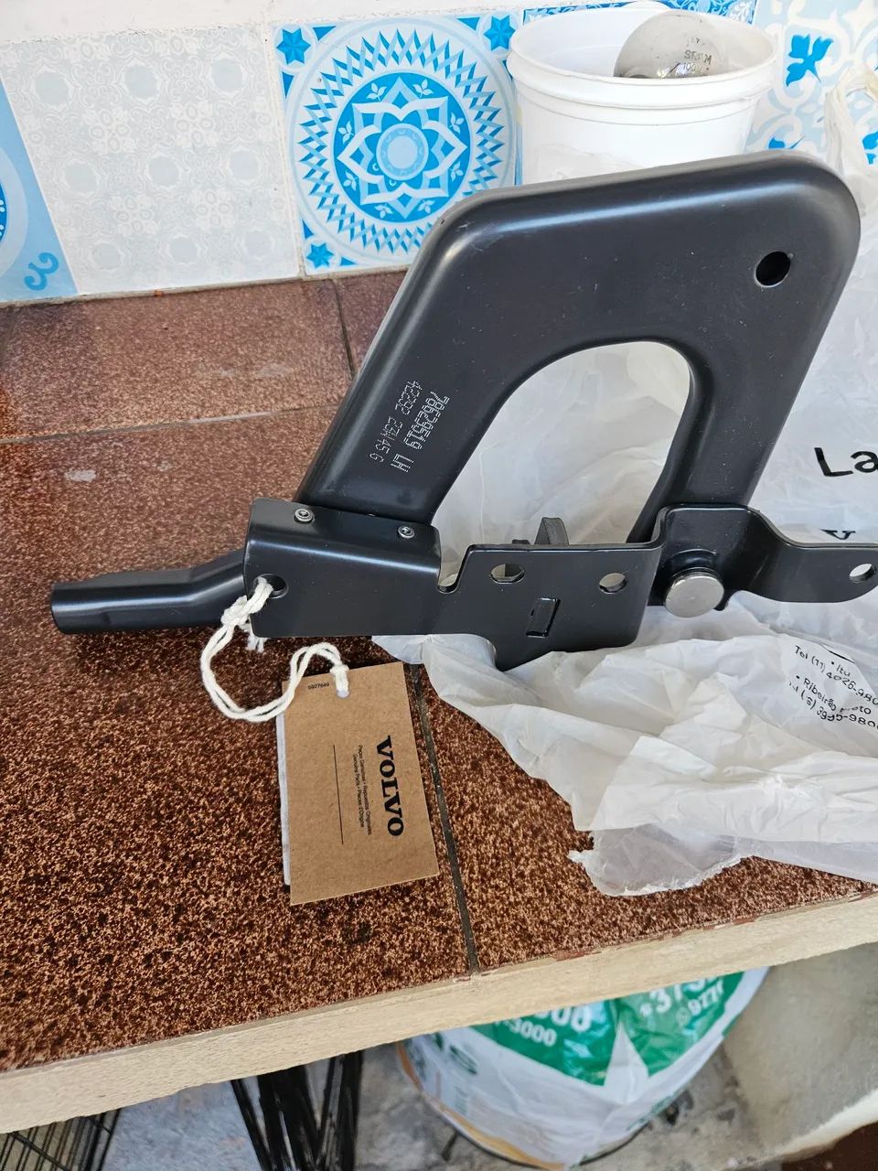 Volvo dobradiça da grade