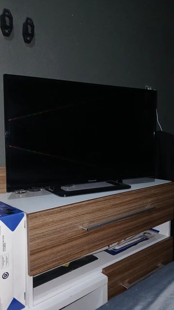 TV Panasonic 32 (Smart) - Foto 2