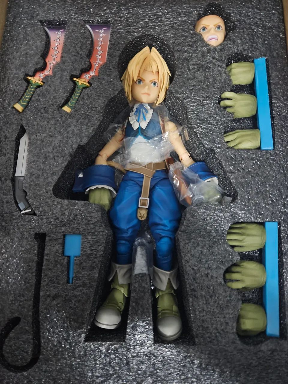 Zidane Play Arts Shin Acting Figure Final Fantasy - Hobbies e
