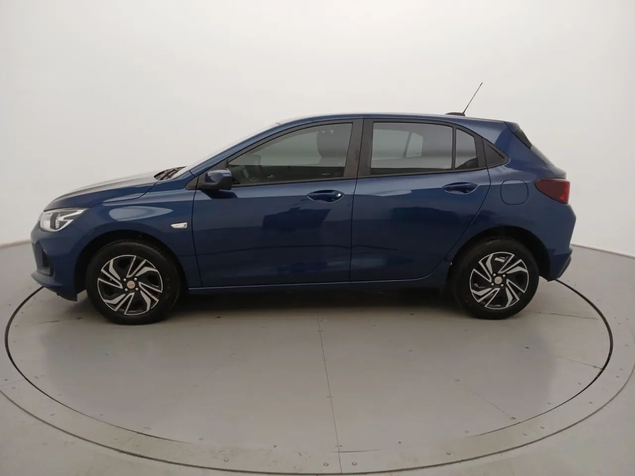 Chevrolet Onix Hatch LT 1.0 12V TB Flex Aut. 4P, foto 2 de 17