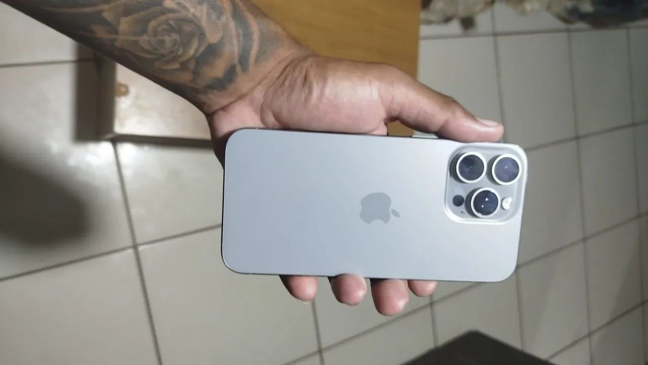 Vendo iPhone 15 pro max - Foto 2