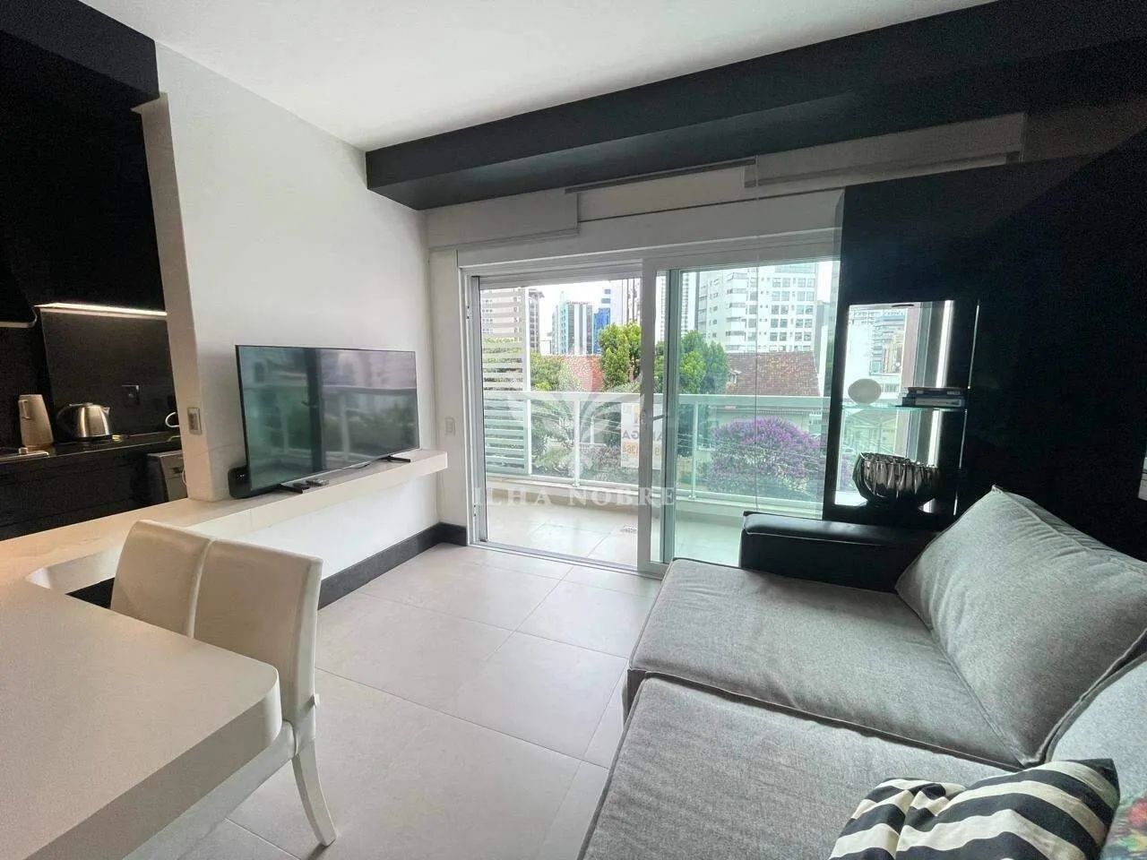 Studio mobiliado para aluguel no Centro de Florianópolis com 53 m² - Foto 3