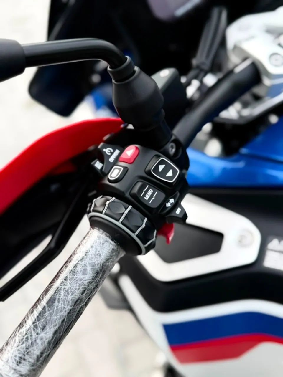 R1300 GS ADVENTURE TROPHY ABS PRO  IMPECAVEL - Foto 3