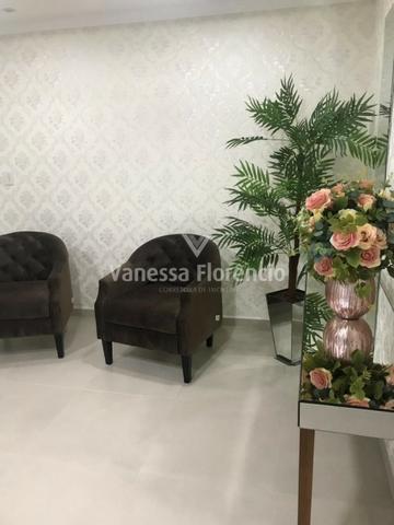 Frente para 2 Avenida Mobiliado Apartamento com Terraço 03 Quartos sendo 01 Suíte - Foto 7
