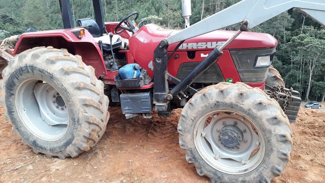 Trator 4x4 com lamina - Foto 10