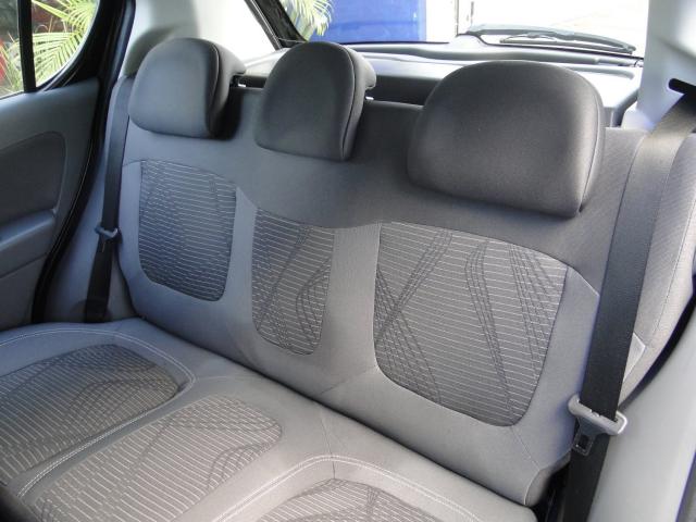 FIAT PALIO 2015/2015 1.4 MPI ATTRACTIVE 8V FLEX 4P MANUAL - Foto 8
