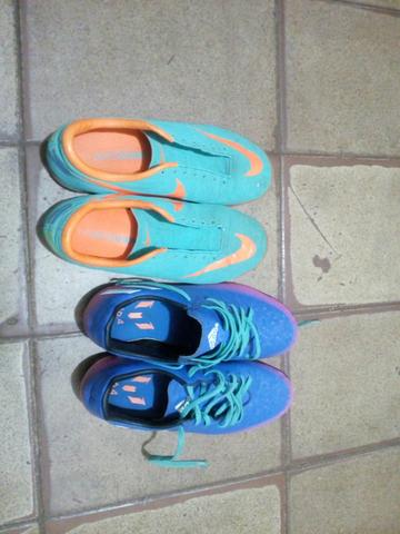 2 chuteiras, Nike mercurial e Adidas messi 16.4