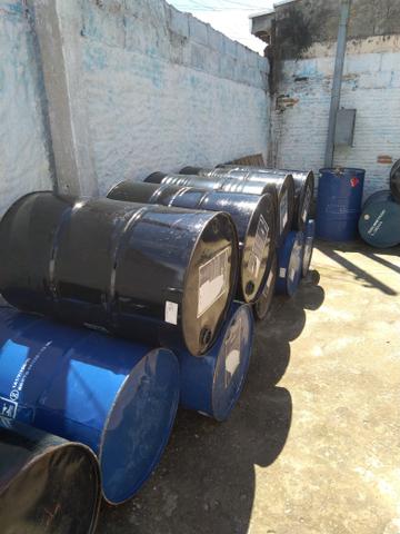 Bora aproveitar tambores de 200 litros em excelente estado