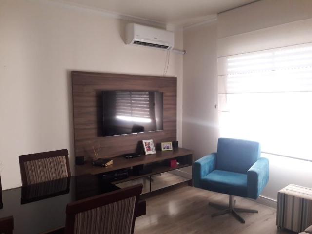 Apartamento 2 dormitórios semi mobiliado com vaga de estacionamento - Foto 7