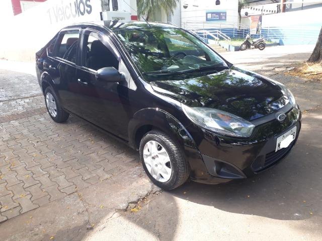 Fiesta Sedan 1.0 Zetec Rocam - Foto 3