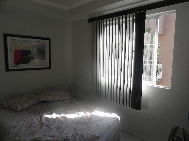 Quarto individual mobiliado em apto Cobertura