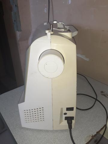 Máquina singer cosmo 7422 - Foto 4