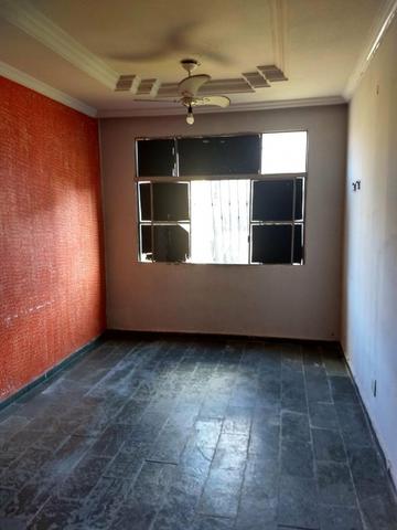 Alugo Apartamento - 3 Quartos - Foto 2