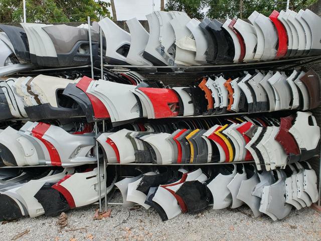 Repasso parachoques de várias marcas para recuperar pequenos reparos
