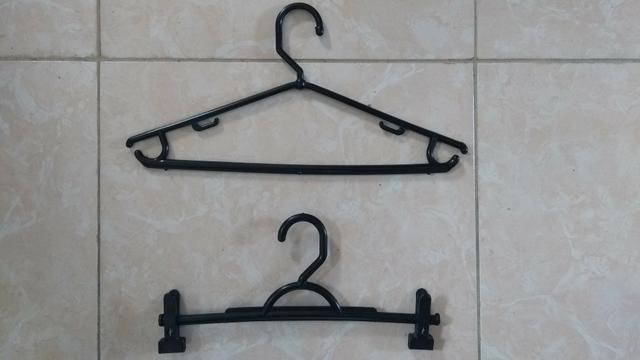 Cabides para loja de roupas