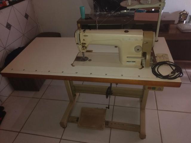Máquina de costura industrial reta semi-nova - Foto 4
