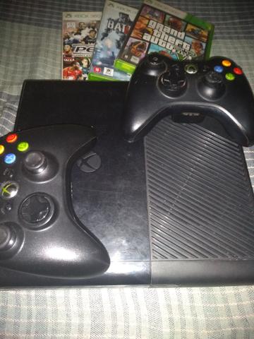 Xbox 3 jogos 2 controle todo original