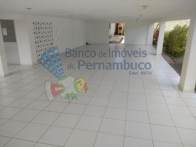 Apartamento com piscina e playground em Abreu e Lima - Foto 3