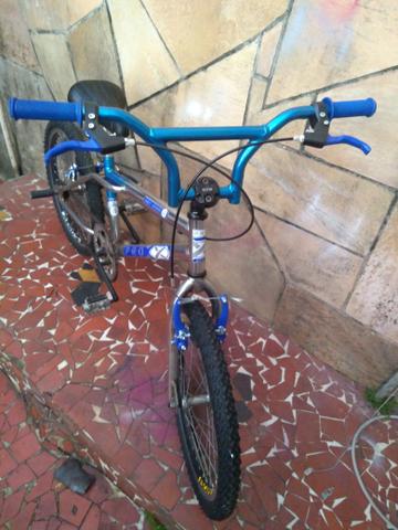 Bicicleta BMX aro 20 - Foto 2