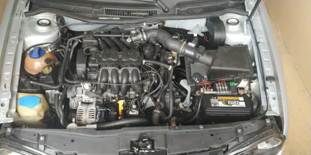 Vendo ou troco Golf 1.6 2000 Completo + Susp Ar + Legalizado - Foto 9