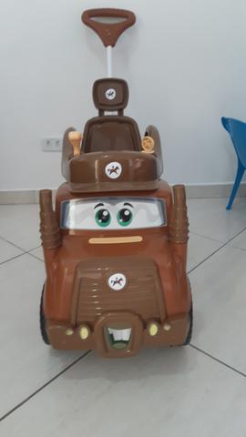 Carro Tow Mater (Excelente para passear com Seu Pequeno) - Foto 4