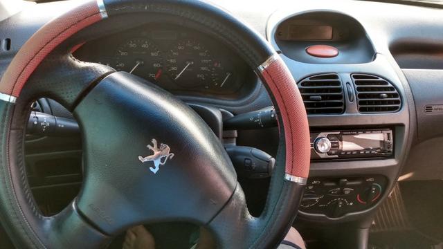 Peugeot 206/2003 1.6 16 válvula - Foto 2