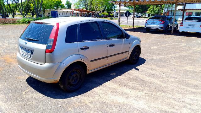 Fiesta 2011 1.0 Hatch - Foto 2