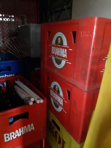 Vasilhames e engradados