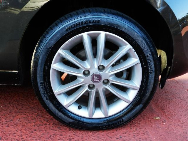 Palio Essence 1.6 flex 2014 - Foto 9
